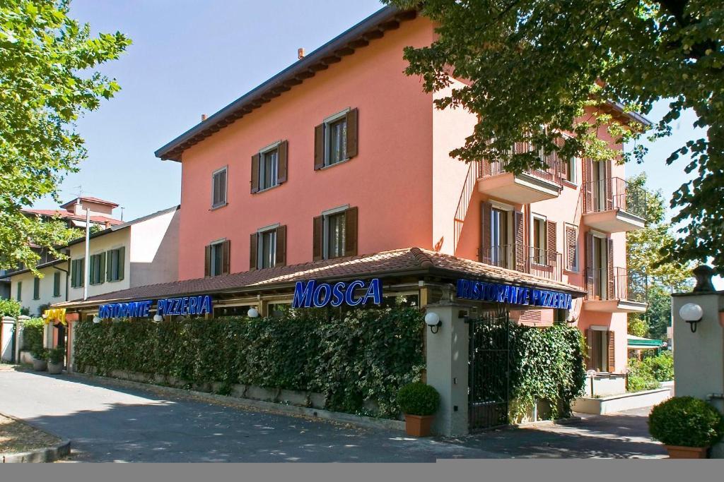 Hotel Mosca Monza Buitenkant foto